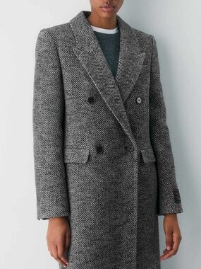 Aritzia The Constant Coat - Soft Wool Cashmere